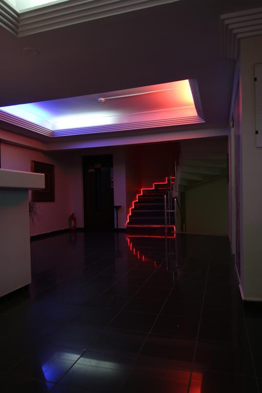 Istanbul Hotel Корлу Екстериор снимка