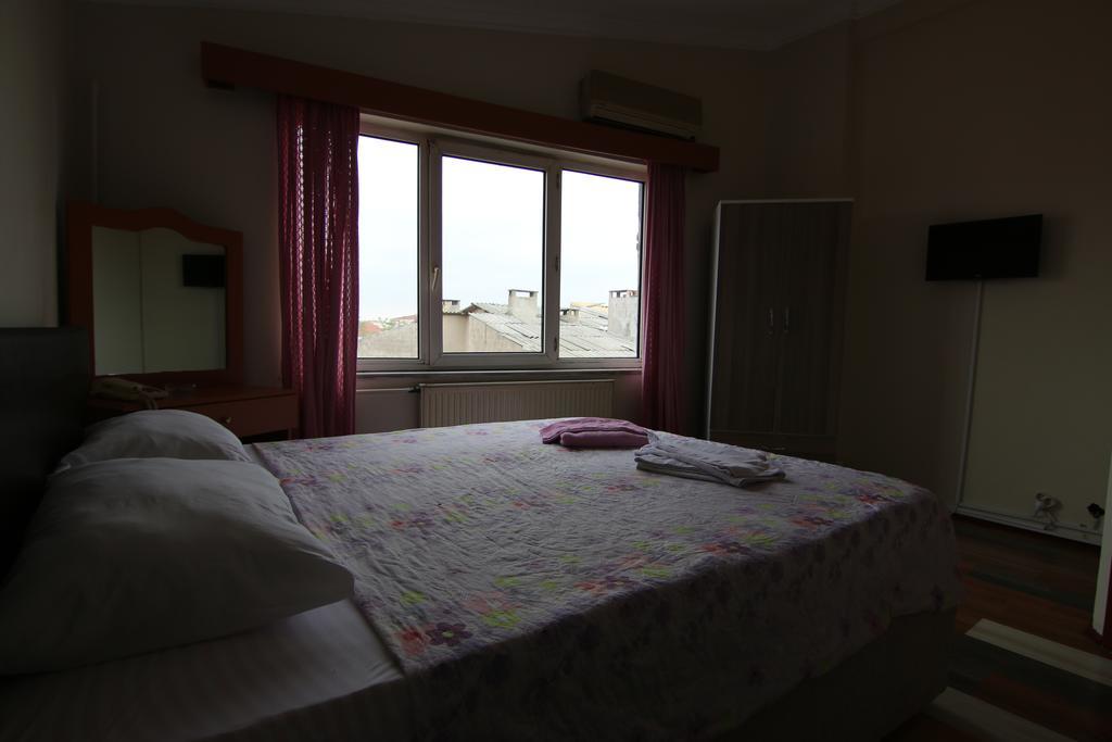 Istanbul Hotel Корлу Екстериор снимка