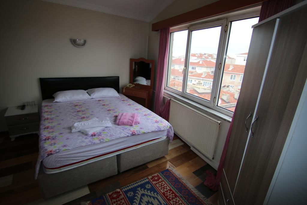 Istanbul Hotel Корлу Екстериор снимка