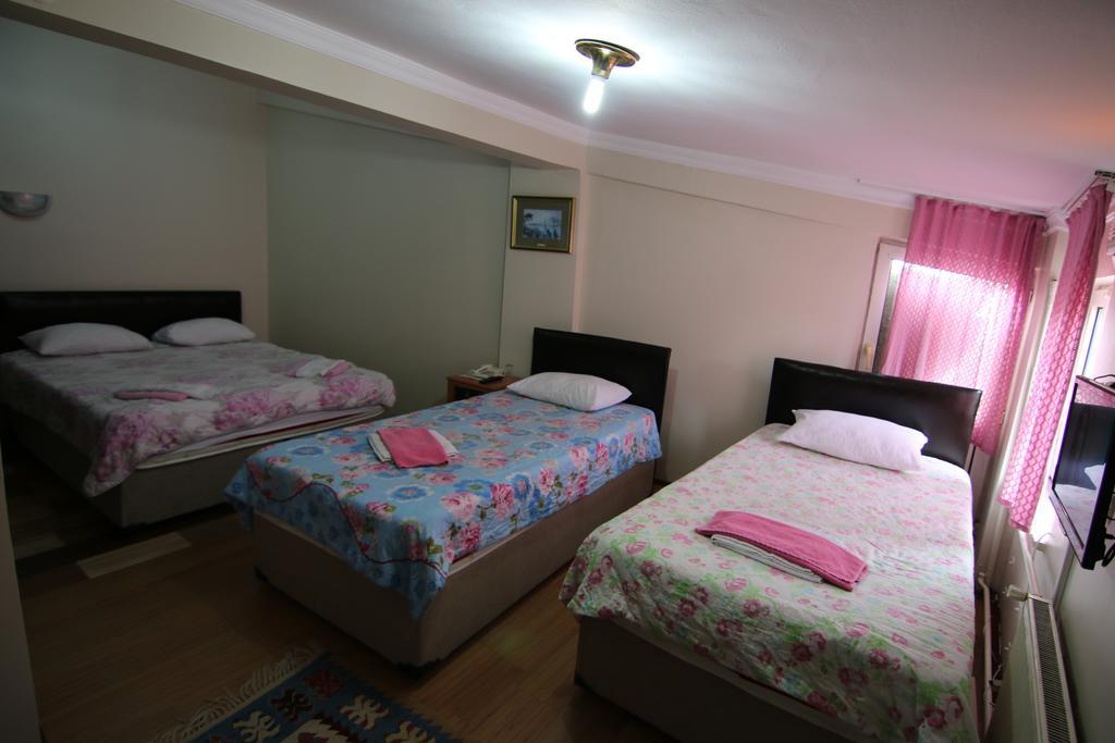 Istanbul Hotel Корлу Екстериор снимка