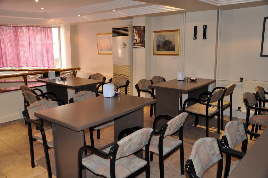 Istanbul Hotel Корлу Екстериор снимка